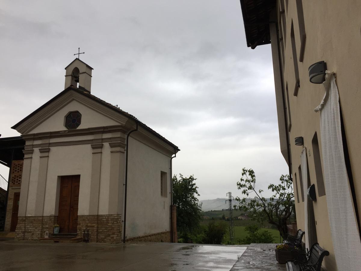 Bed and Breakfast Cascina Baresane Alba  Exteriér fotografie